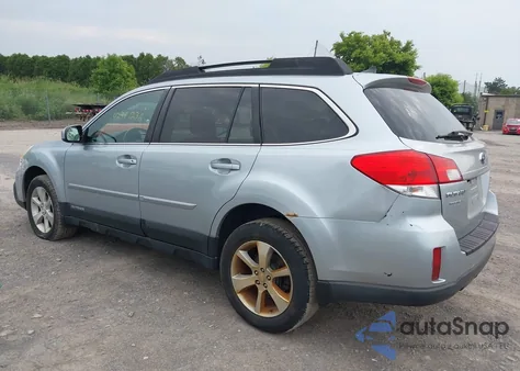2013 Subaru Outback 2.5I Limited из США, поврежденный, VIN 4S4BRCLC8D3288324